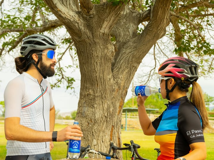 Electrolyte-Boosting Superstars for Hydration and Immune Support
